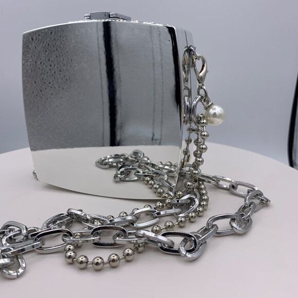 Hauber women's blouse/shirt, sz M, deep purple, sage, EUC, 100% viscose - Picture 15 of 15